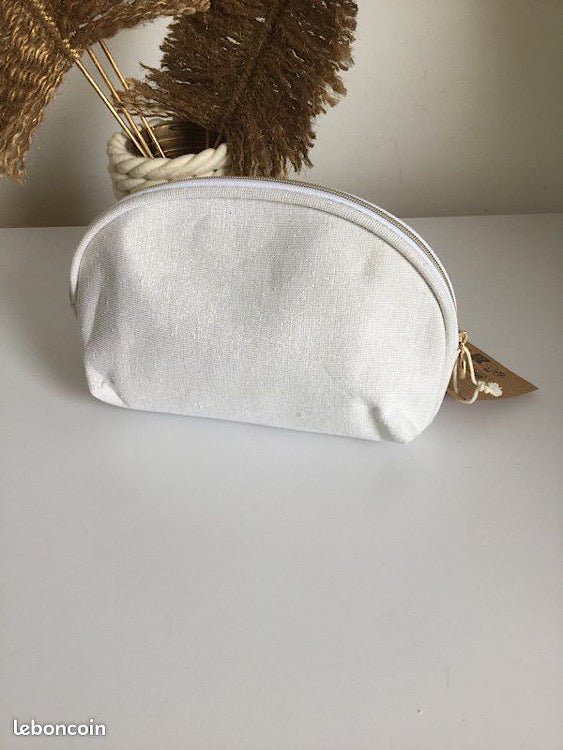 TROUSSE YVES ROCHER